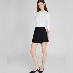 Club Monaco Signature Linen Crewneck